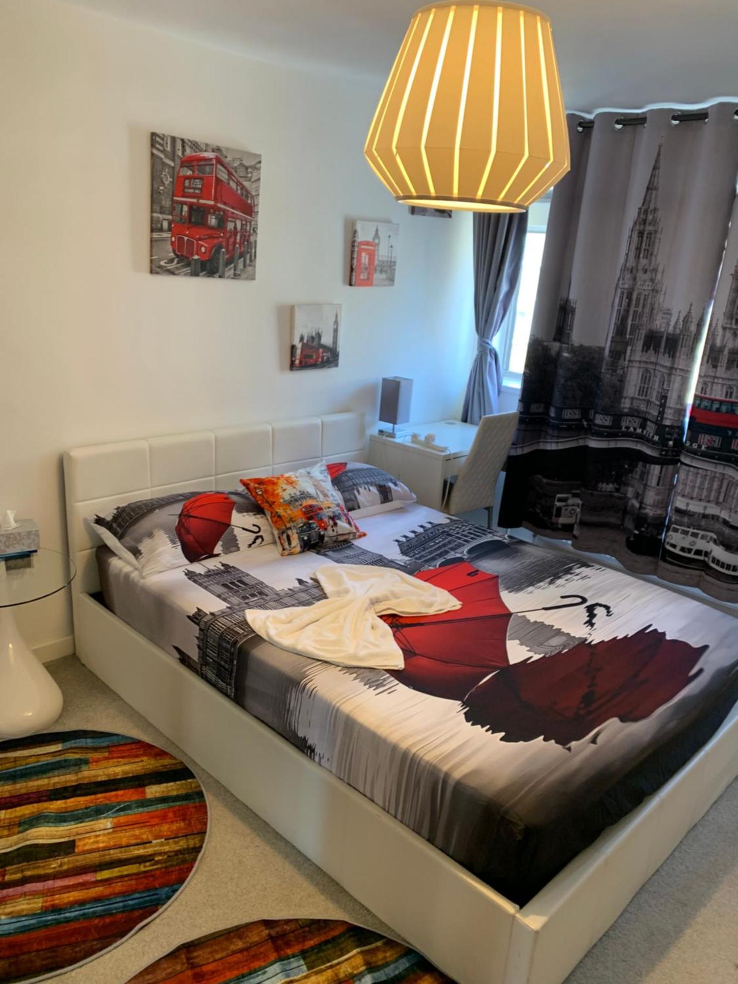 Lovely Spacious Next Hyde Park Appartement *